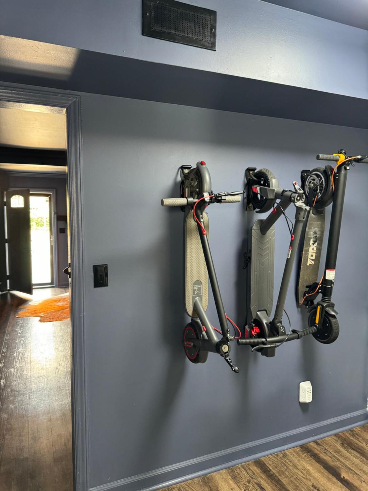 Js Place 4 Scooters Included تشارلوت المظهر الخارجي الصورة